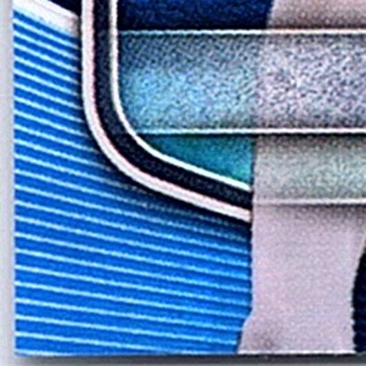 Front corner detail