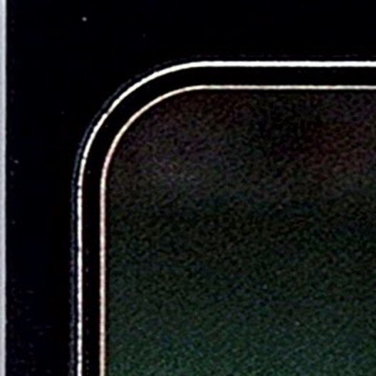 Front corner detail
