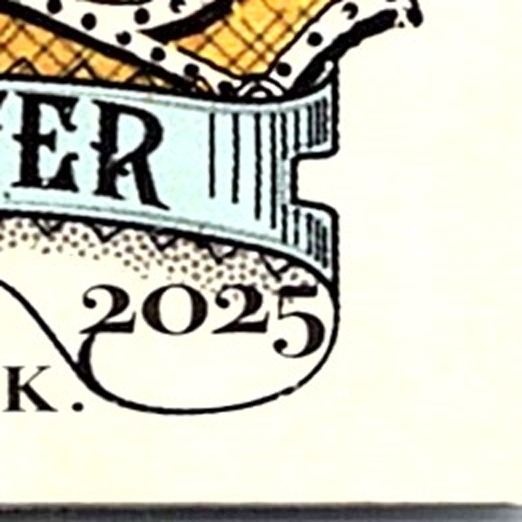 Front corner detail